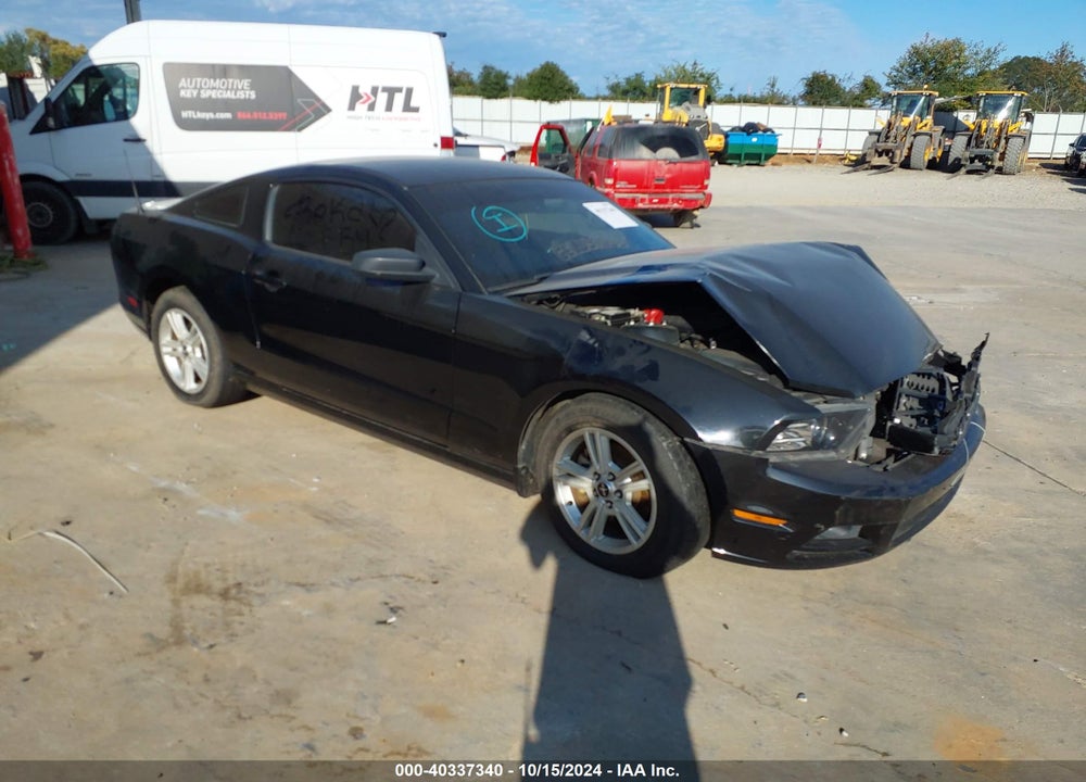 2014 FORD MUSTANG V6 VIN: 1ZVBP8AM2E5334705