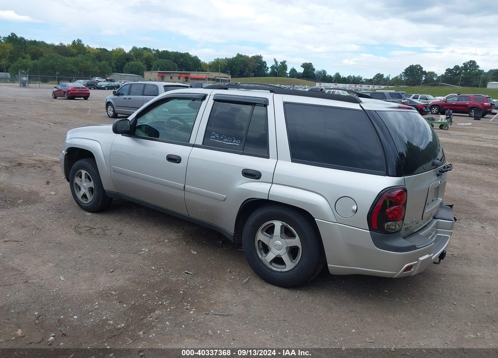 2006 CHEVROLET TRAILBLAZER LS VIN: 1GNDT13S762223703