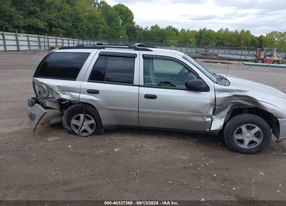 2006 CHEVROLET TRAILBLAZER LS VIN: 1GNDT13S762223703