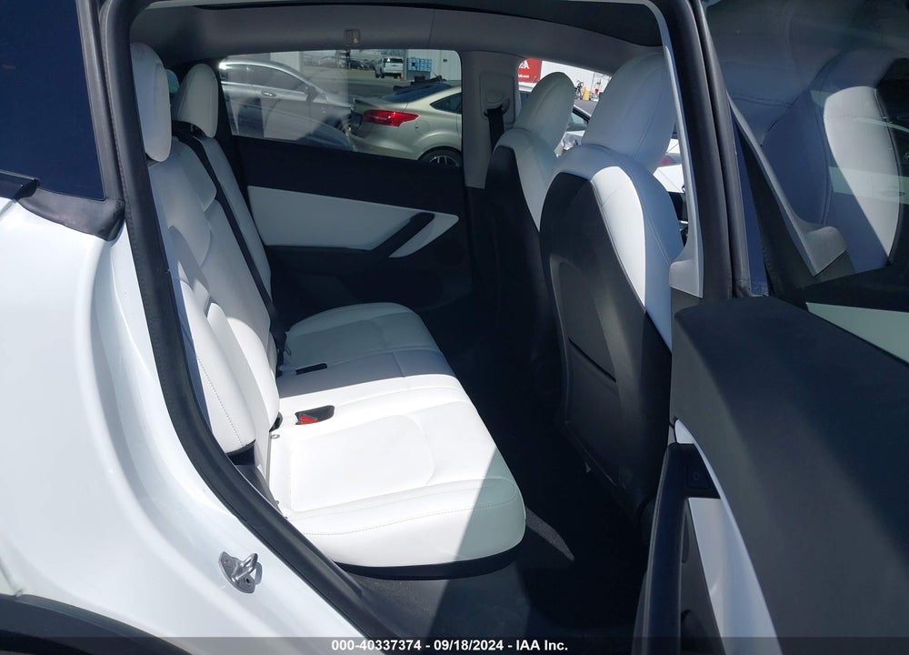 2021 TESLA MODEL Y STANDARD RANGE REAR-WHEEL DRIVE VIN: 5YJYGDED0MF163207