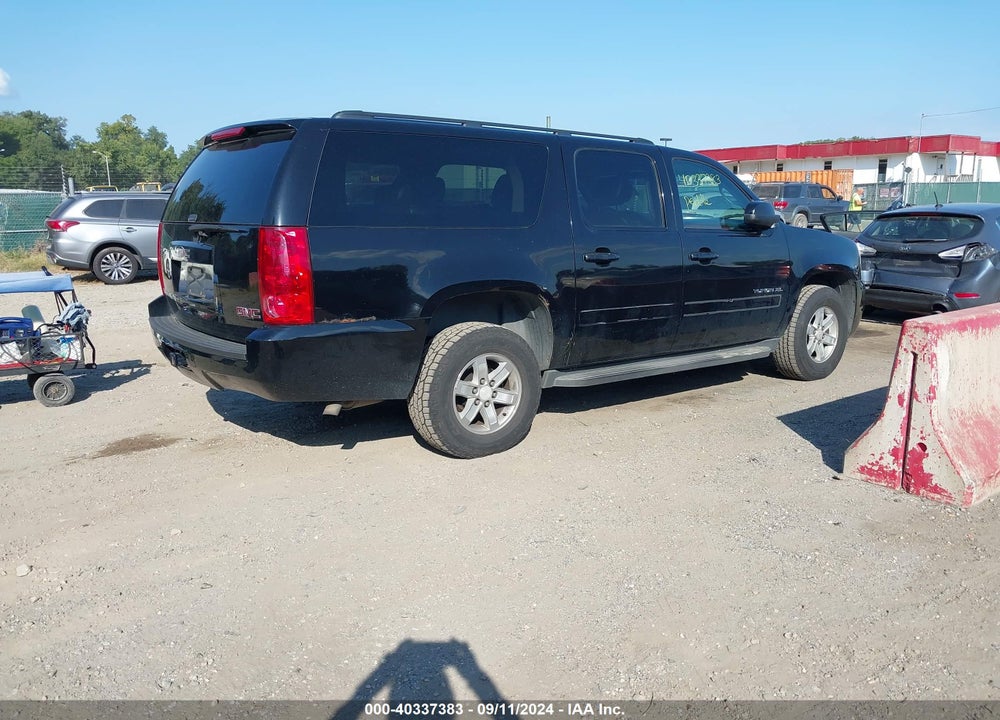 2011 GMC YUKON XL 1500 SLE VIN: 1GKS2HE32BR246376