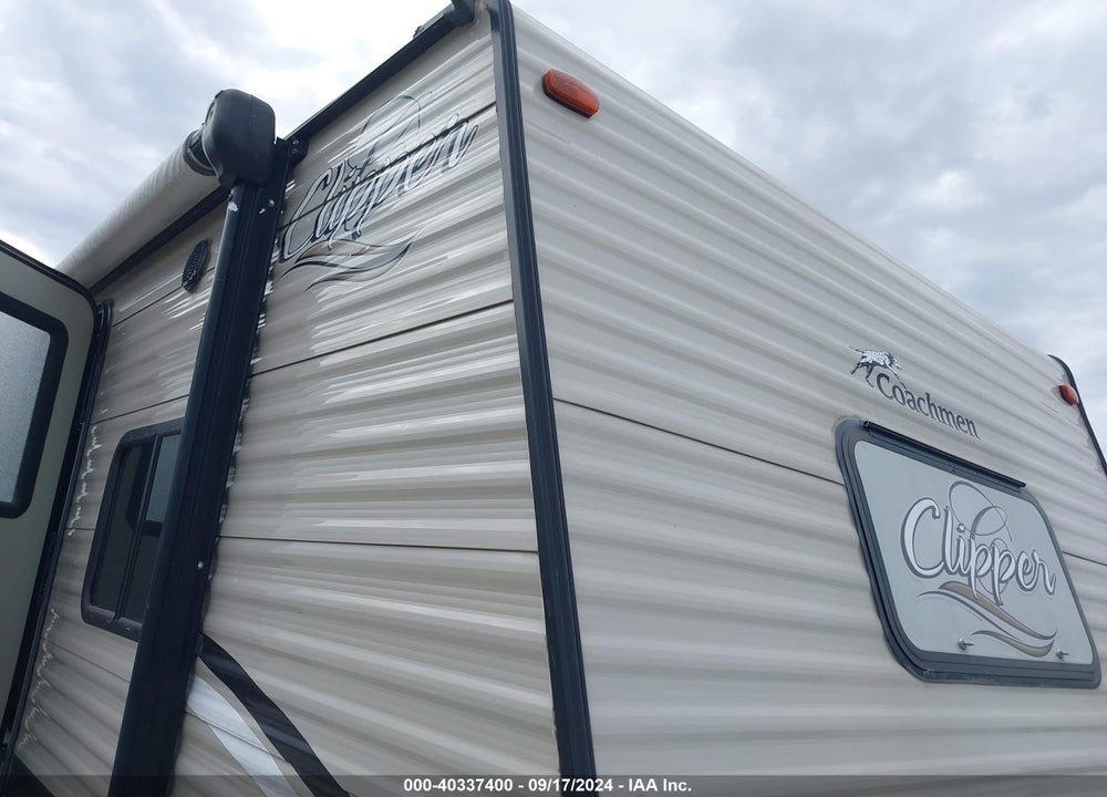 2018 CLIPPER ULTRA LIGHT TRAVEL TRAILERS VIN: 5ZT2CWKB8JJ115523