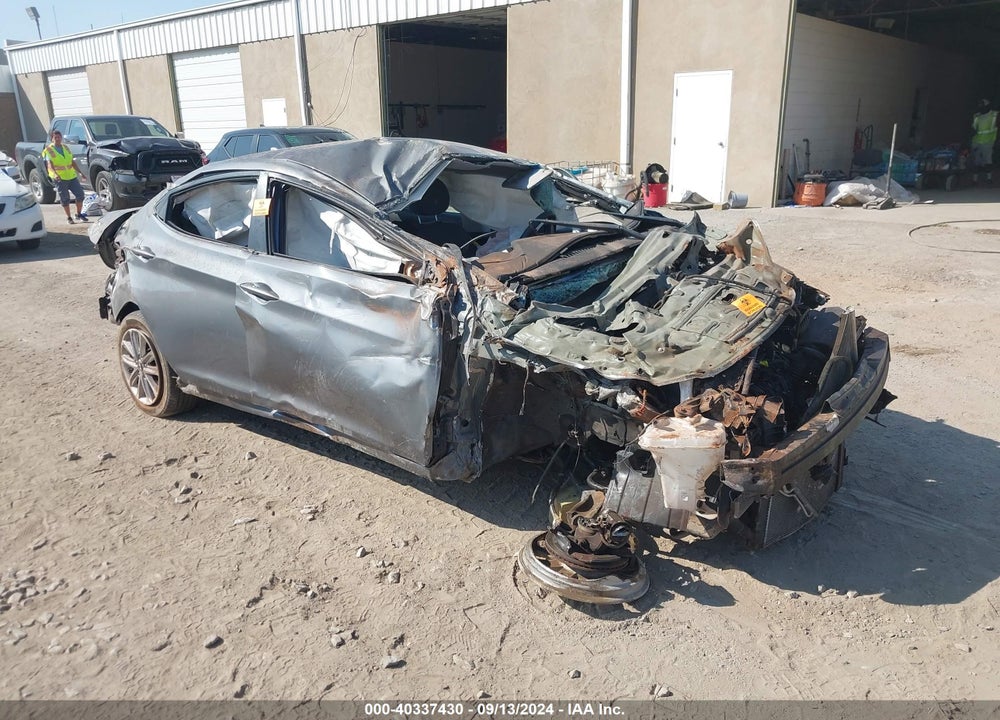 2014 HYUNDAI ELANTRA SE VIN: 5NPDH4AE1EH488915