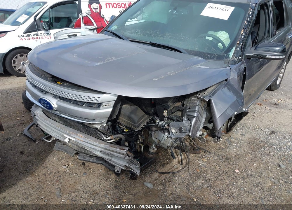 2013 FORD EXPLORER XLT VIN: 1FM5K8D85DGC13033