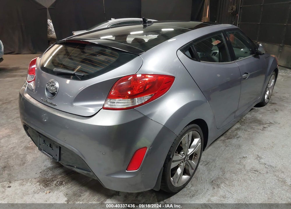 2016 HYUNDAI VELOSTER VIN: KMHTC6AD2GU283458
