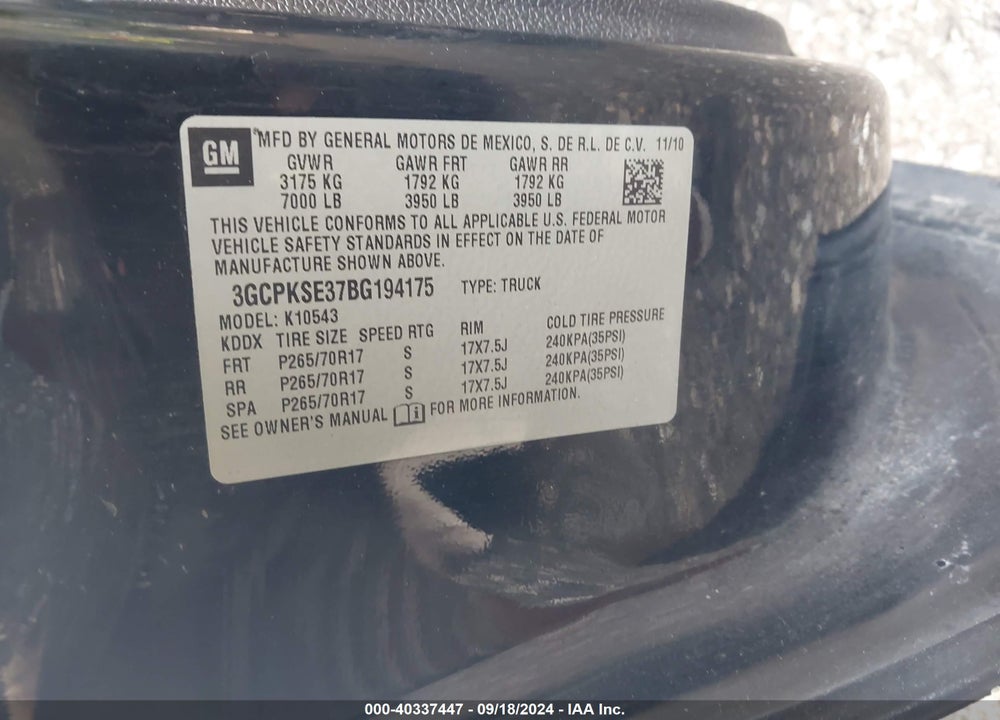 2011 CHEVROLET SILVERADO 1500 LT VIN: 3GCPKSE37BG194175