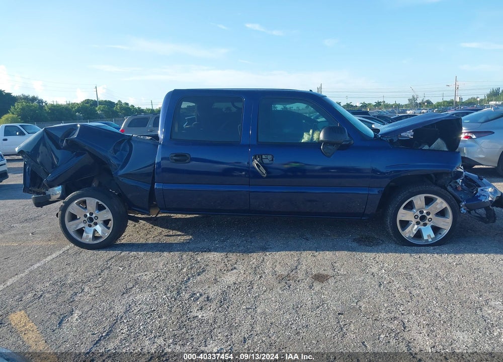 2006 GMC SIERRA 1500 SLE2 VIN: 2GTEC13T261137995