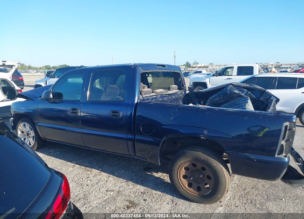 2006 GMC SIERRA 1500 SLE2 VIN: 2GTEC13T261137995