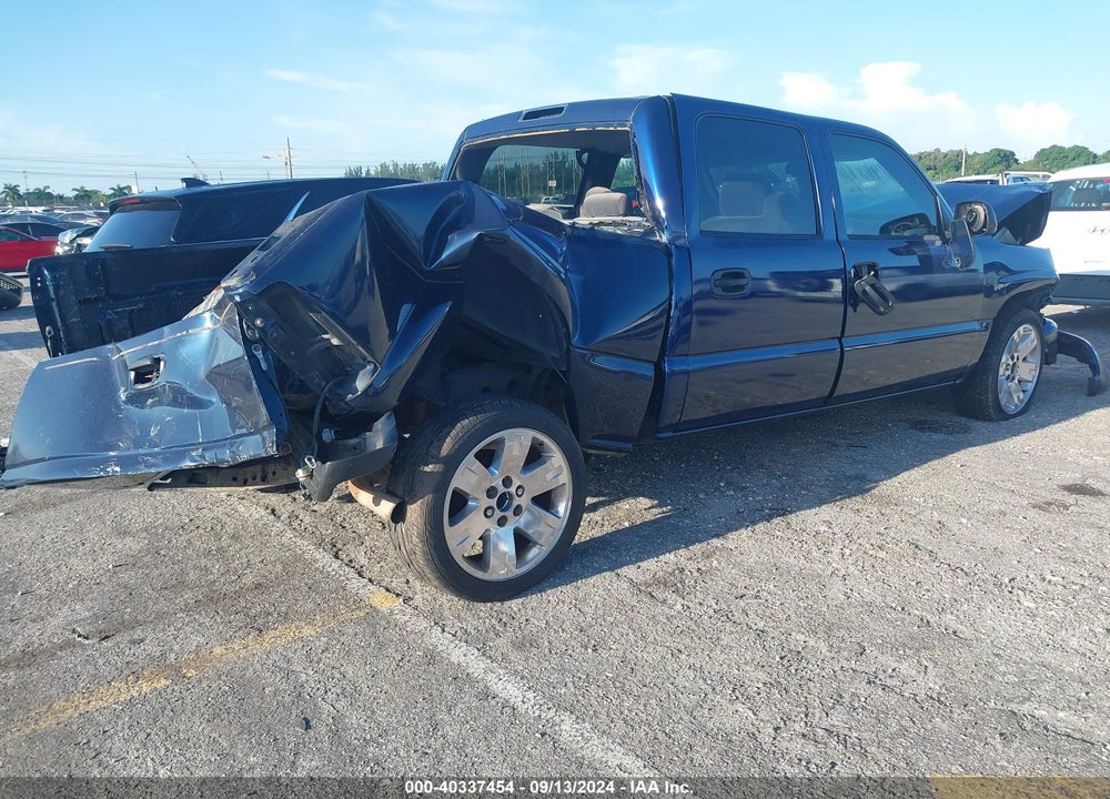 2006 GMC SIERRA 1500 SLE2 VIN: 2GTEC13T261137995