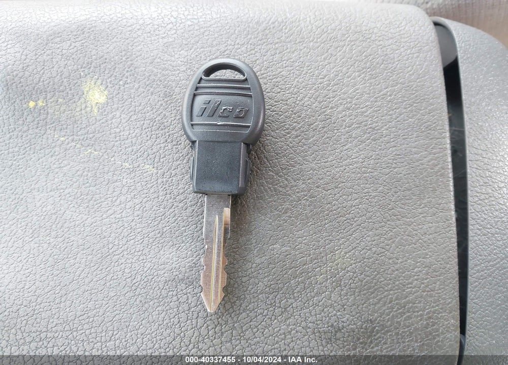 2008 DODGE MAGNUM SXT VIN: 2D4FV37VX8H238964