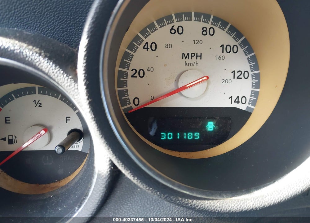 2008 DODGE MAGNUM SXT VIN: 2D4FV37VX8H238964
