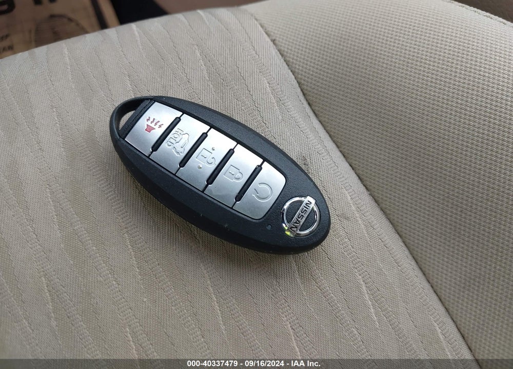 2019 NISSAN ROGUE SV VIN: 5N1AT2MT5KC792719