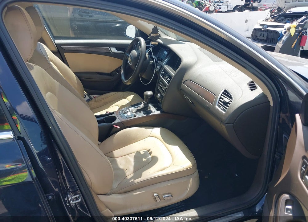 2014 AUDI A4 2.0T PREMIUM VIN: WAUAFAFL0EN043917