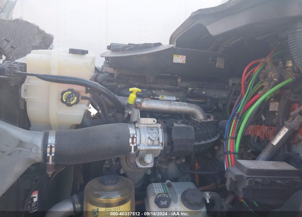 2015 FREIGHTLINER CASCADIA 113 VIN: 3AKJGHDV3FSGR0533
