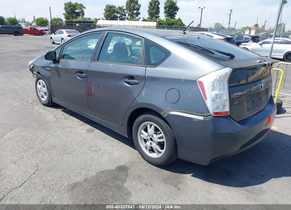 2011 TOYOTA PRIUS THREE VIN: JTDKN3DU4B1450563