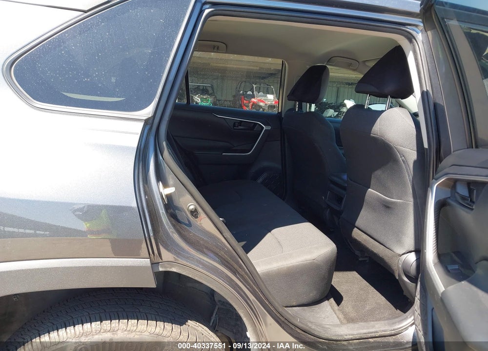 2019 TOYOTA RAV4 LE VIN: 2T3H1RFV7KC019037