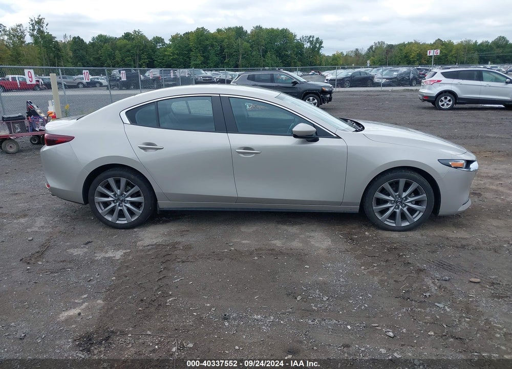 2022 MAZDA 3 SELECT VIN: JM1BPABL2N1507923