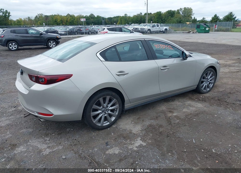 2022 MAZDA 3 SELECT VIN: JM1BPABL2N1507923