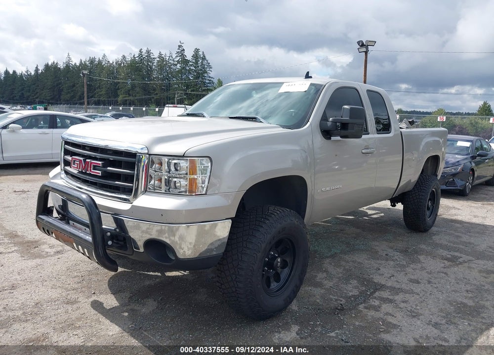 2007 GMC SIERRA 1500 SLT VIN: 1GTEK19057E600812