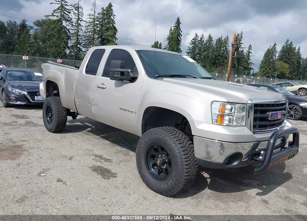 2007 GMC SIERRA 1500 SLT VIN: 1GTEK19057E600812