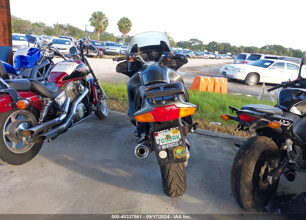2004 BMW R1150 RT VIN: WB10499A84ZE90922