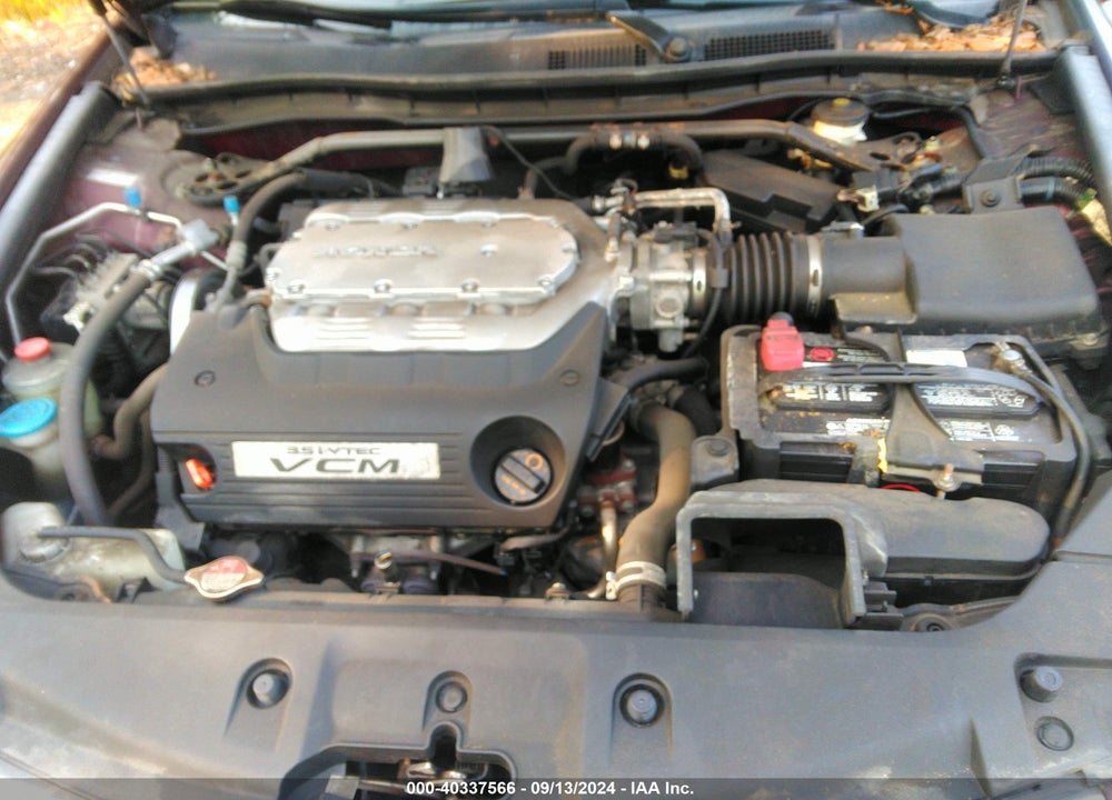 2011 HONDA ACCORD 3.5 EX VIN: 1HGCP3F77BA011624