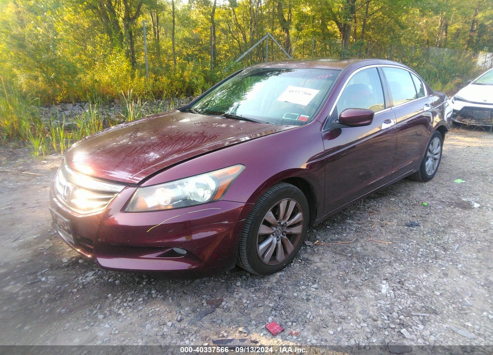 2011 HONDA ACCORD 3.5 EX VIN: 1HGCP3F77BA011624