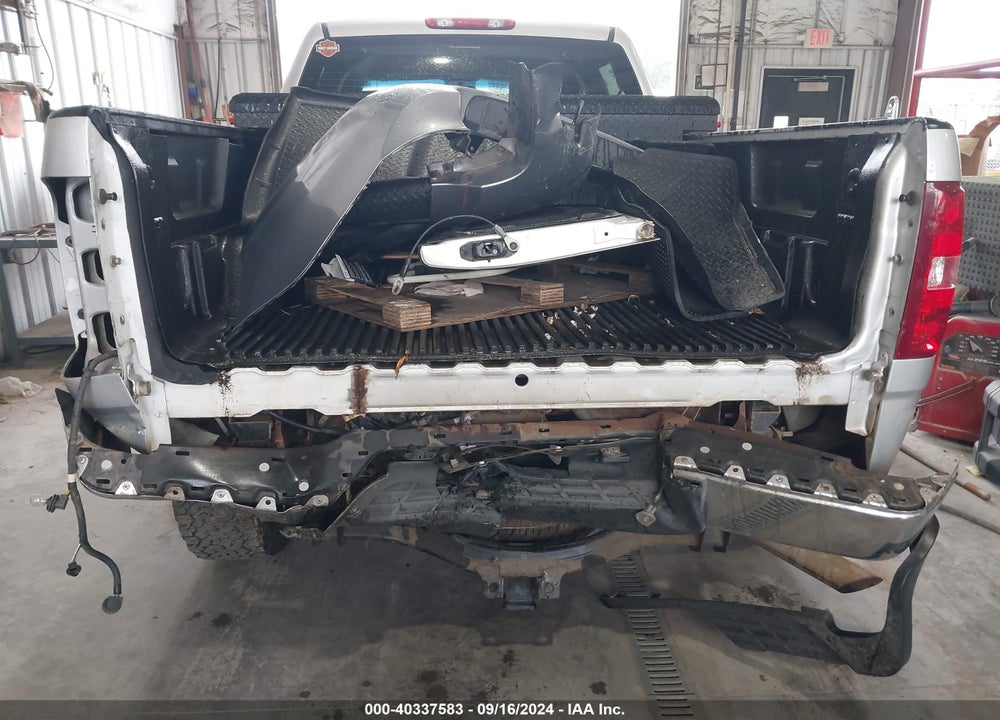 2011 CHEVROLET SILVERADO 2500HD LT VIN: 1GC1KXCG9BF215277