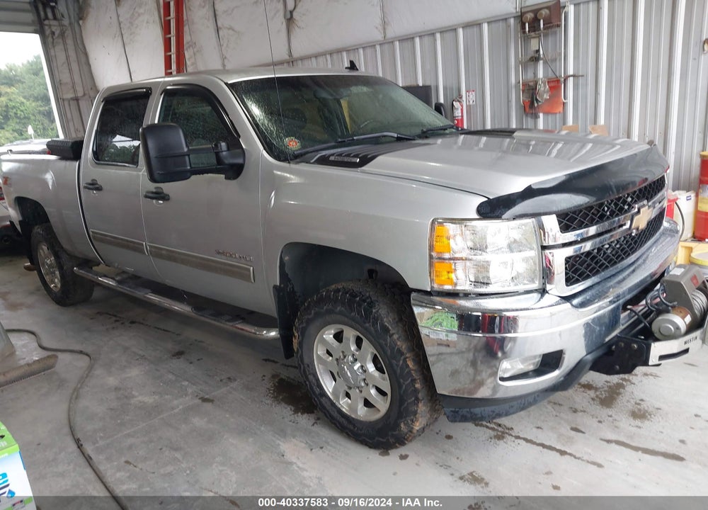 2011 CHEVROLET SILVERADO 2500HD LT VIN: 1GC1KXCG9BF215277