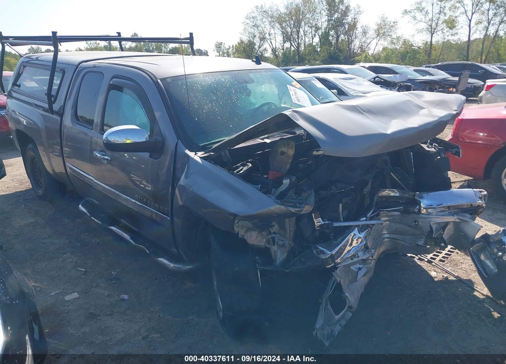2013 CHEVROLET SILVERADO 1500 LT VIN: 1GCRKSE74DZ244772