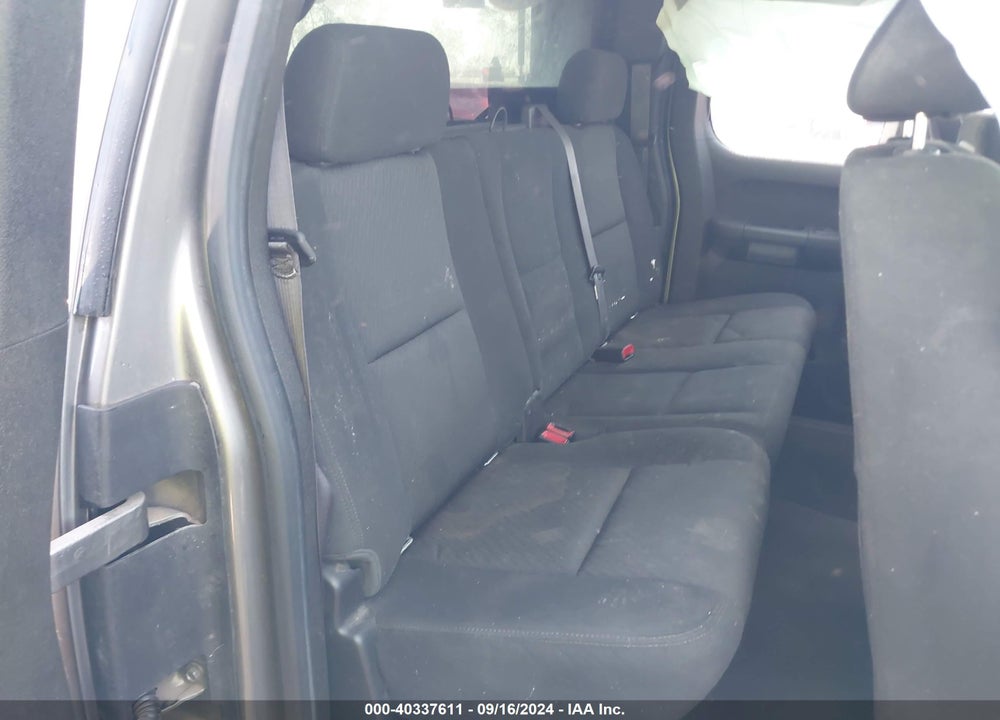2013 CHEVROLET SILVERADO 1500 LT VIN: 1GCRKSE74DZ244772