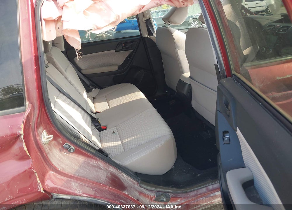 2017 SUBARU FORESTER 2.5I PREMIUM VIN: JF2SJAEC8HH545831