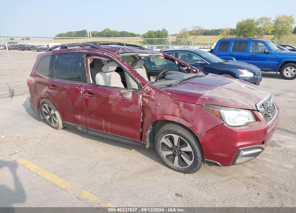 2017 SUBARU FORESTER 2.5I PREMIUM VIN: JF2SJAEC8HH545831