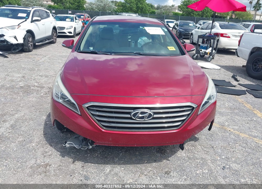 2015 HYUNDAI SONATA LIMITED VIN: 5NPE34AF4FH238727