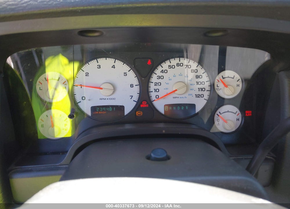 2004 DODGE RAM 1500 SLT/LARAMIE VIN: 1D7HU18N54J140435