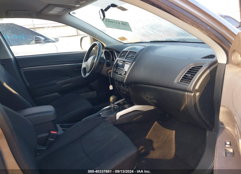 2014 MITSUBISHI OUTLANDER SPORT ES VIN: 4A4AP3AU2EE015069