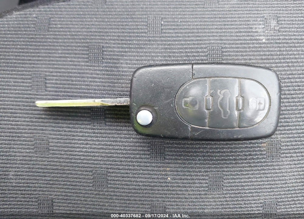 1999 VOLKSWAGEN NEW BEETLE GLS VIN: 3VWCC21CXXM443012