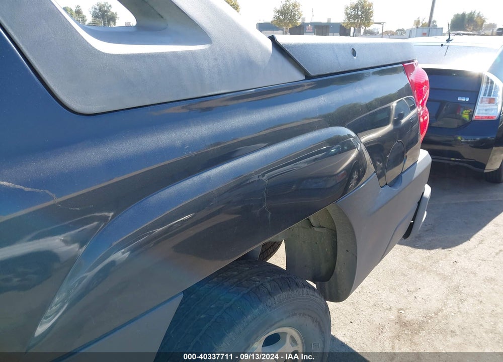 2003 CHEVROLET AVALANCHE 1500 VIN: 3GNEC13T03G128495