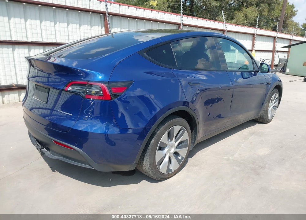2021 TESLA MODEL Y LONG RANGE DUAL MOTOR ALL-WHEEL DRIVE VIN: 5YJYGDEE3MF300505