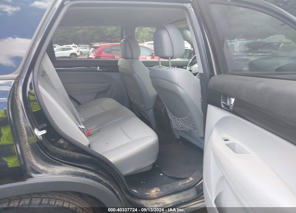 2013 KIA SORENTO LX VIN: 5XYKT3A66DG323697