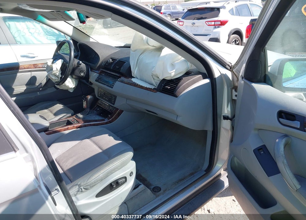 2005 BMW X5 4.4I VIN: 5UXFB53505LV09955