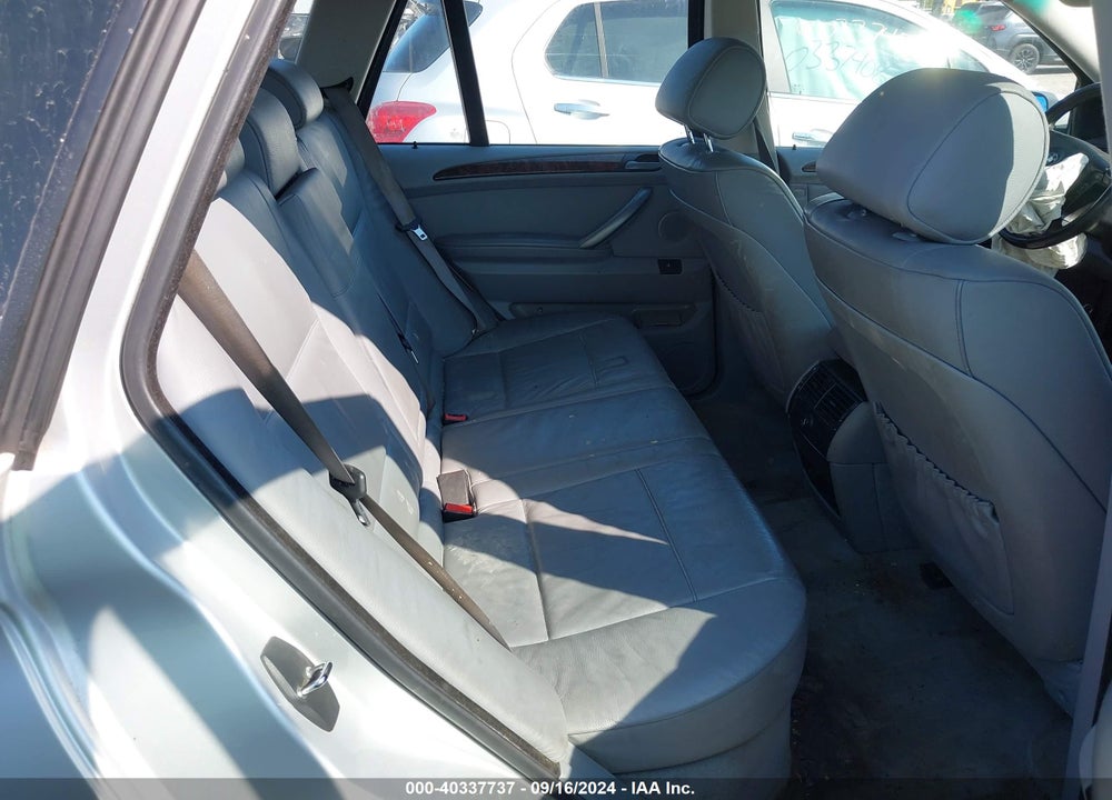 2005 BMW X5 4.4I VIN: 5UXFB53505LV09955