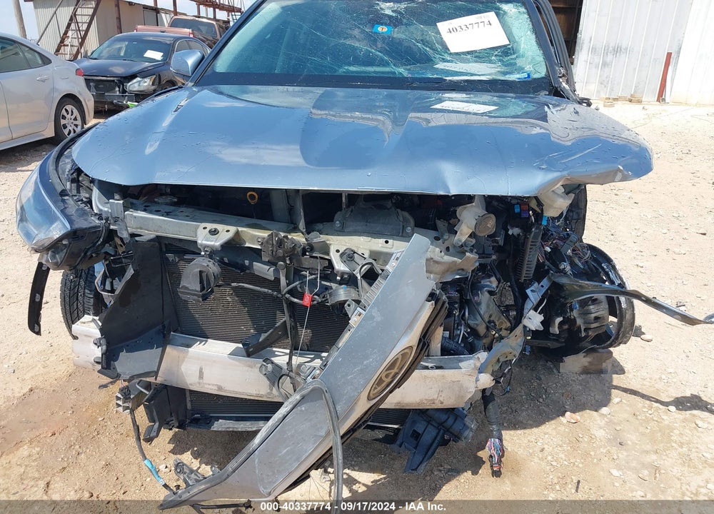 2021 TOYOTA HIGHLANDER XLE VIN: 5TDGZRAHXMS059170