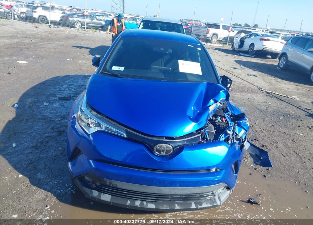 2018 TOYOTA C-HR XLE PREMIUM VIN: NMTKHMBX3JR038242