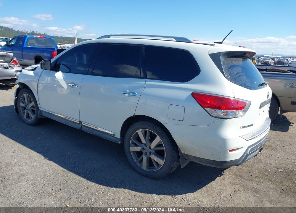 2016 NISSAN PATHFINDER PLATINUM VIN: 5N1AR2MM8GC634826