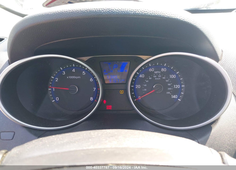 2015 HYUNDAI TUCSON LIMITED VIN: KM8JUCAG3FU974901