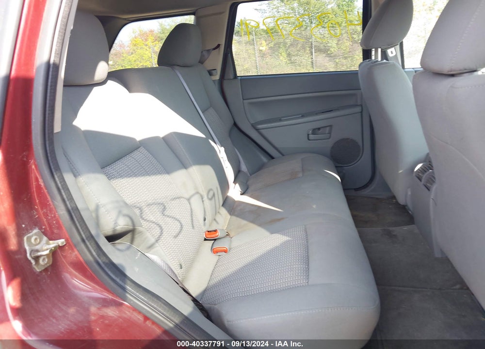 2007 JEEP GRAND CHEROKEE LAREDO VIN: 1J8GR48K37C543989