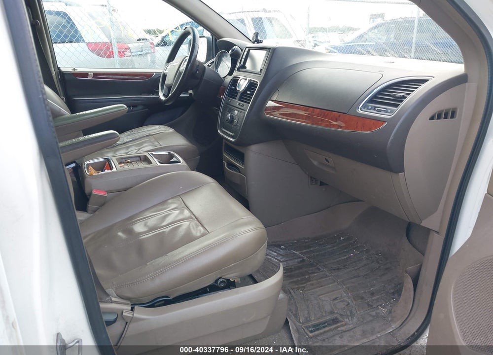2013 CHRYSLER TOWN & COUNTRY TOURING VIN: 2C4RC1BG6DR577867