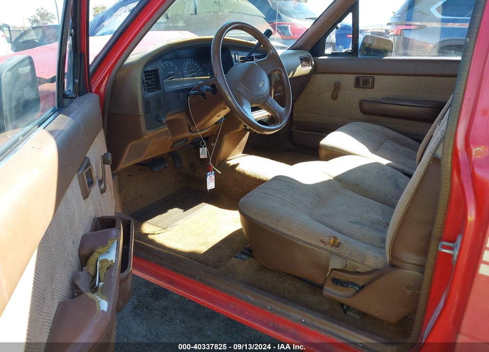 1989 TOYOTA PICKUP 1/2 TON EX LNG WHLBASE SR VIN: JT4RN93S2K0012552