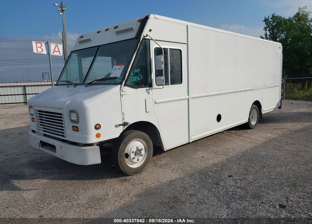 2009 FREIGHTLINER MT45 M LINE WALK-IN VAN VIN: 4UZAANDU69CAM3540